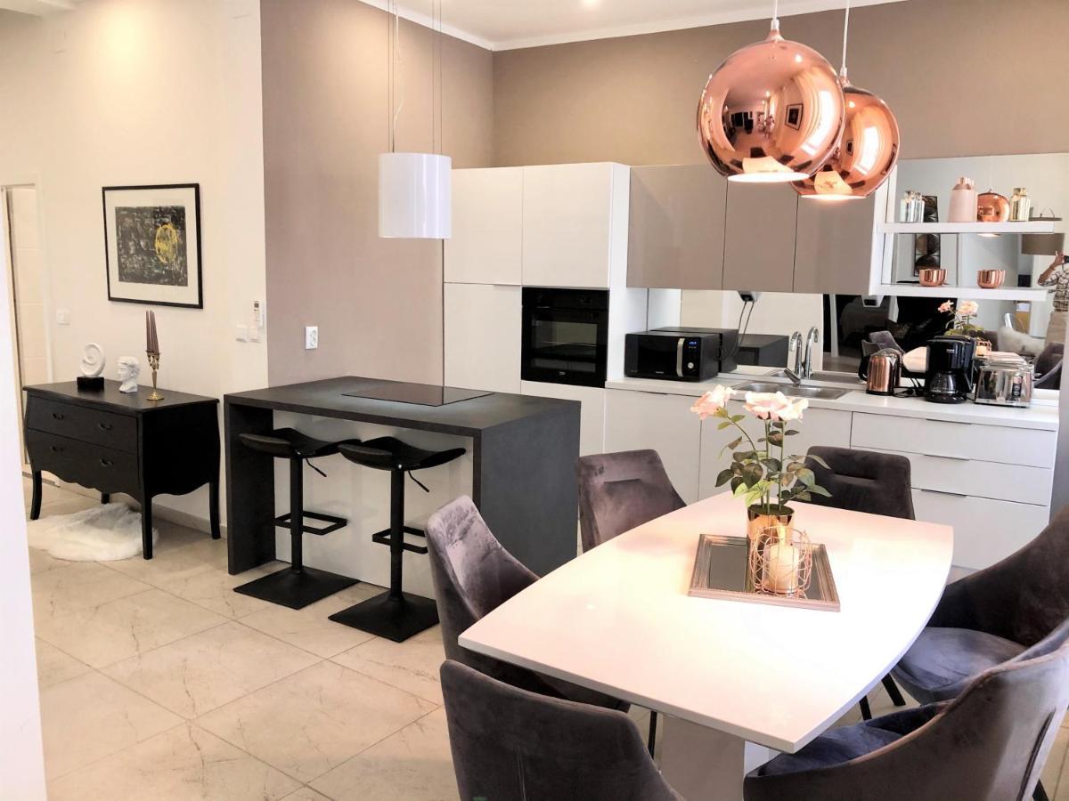 Apartment Hedone Luxury With Free Parking Pula