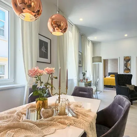 Hedone Luxury Apartment With Free Parking Pula Exterior foto